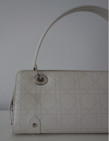 SAC LADY DIOR CUIR BLANC  SAC LADY DIOR CUIR BLANC