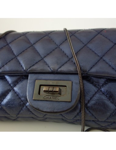 SAC CHANEL 2.55 BAGUETTE BLEU METALLIQUE SAC CHANEL 2.55 BAGUETTE BLEU METALLIQUE