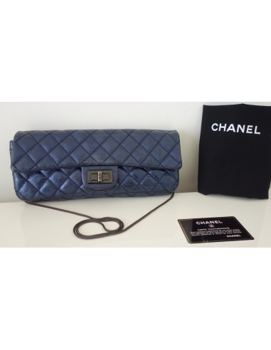 SAC CHANEL 2.55 BAGUETTE BLEU METALLIQUE SAC CHANEL 2.55 BAGUETTE BLEU METALLIQUE