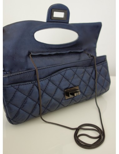 SAC CHANEL 2.55 BAGUETTE BLEU METALLIQUE SAC CHANEL 2.55 BAGUETTE BLEU METALLIQUE