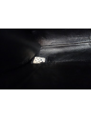 TROUSSE / POCHETTE CHANEL MEDAILLON... TROUSSE / POCHETTE CHANEL MEDAILLON...