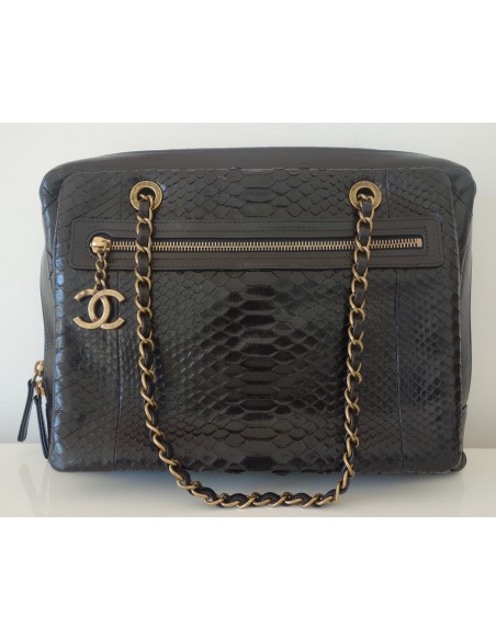 SAC CHANEL CAMERA NOIR CUIR ET PYTHON