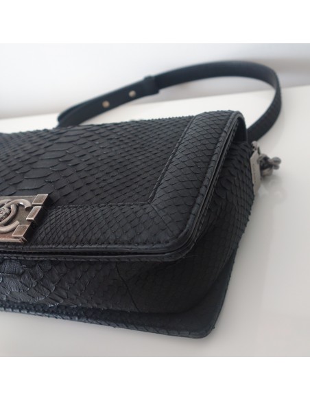 SAC CHANEL BOY PYTHON NOIR