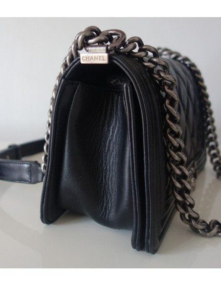 SAC CHANEL BOY MEDIUM CUIR NOIR