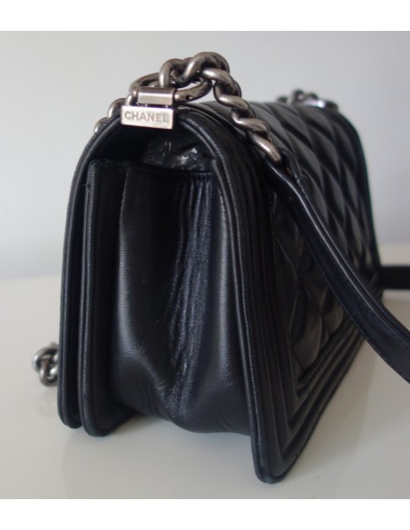 SAC CHANEL BOY MEDIUM CUIR NOIR