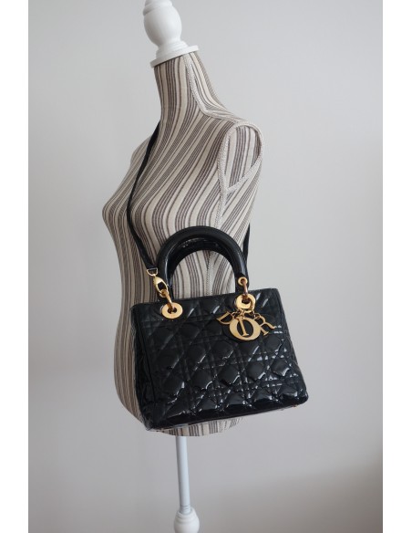 SAC LADY DIOR MEDIUM VERNI NOIR