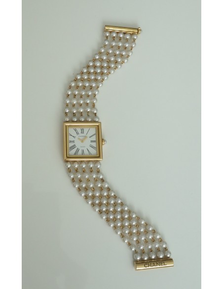 MONTRE CHANEL MADEMOISELLE OR ET PERLES