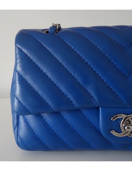 SAC CHANEL CHEVRON BLEU ELECTRIQUE