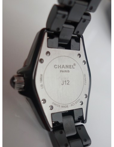 MONTRE CHANEL J12 33mm FULL DIAMANTS MONTRE CHANEL J12 33mm FULL DIAMANTS