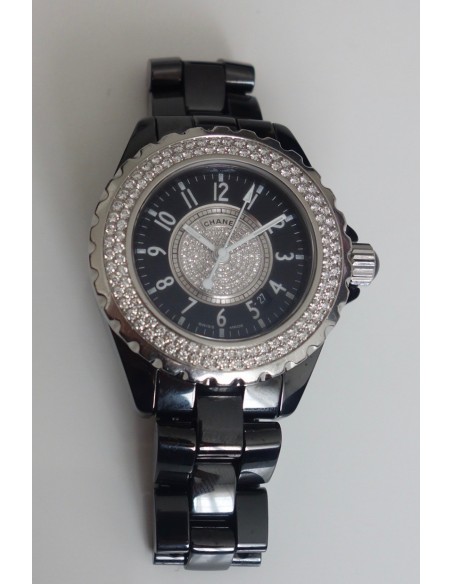 MONTRE CHANEL J12 33mm FULL DIAMANTS