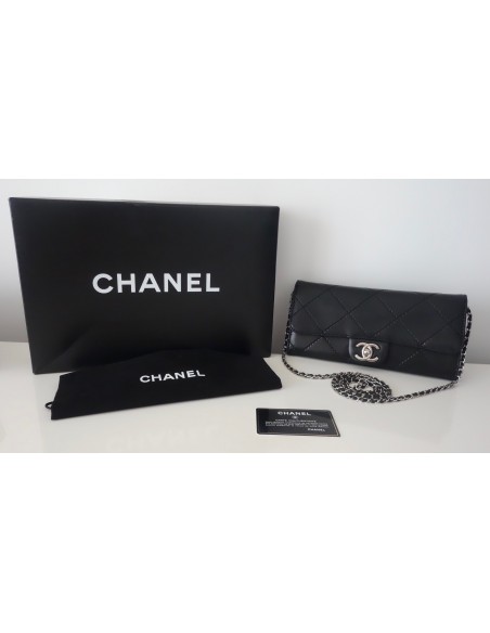 WALLET ON CHAIN CHANEL