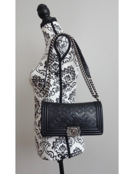 SAC CHANEL BOY CUIR NOIR