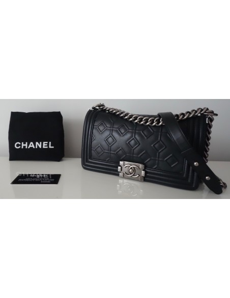 SAC CHANEL BOY CUIR NOIR