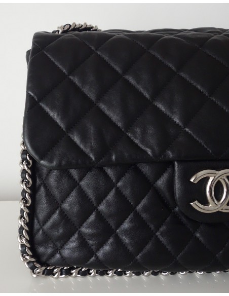 SAC CHANEL JUMBO CHAIN AROUND