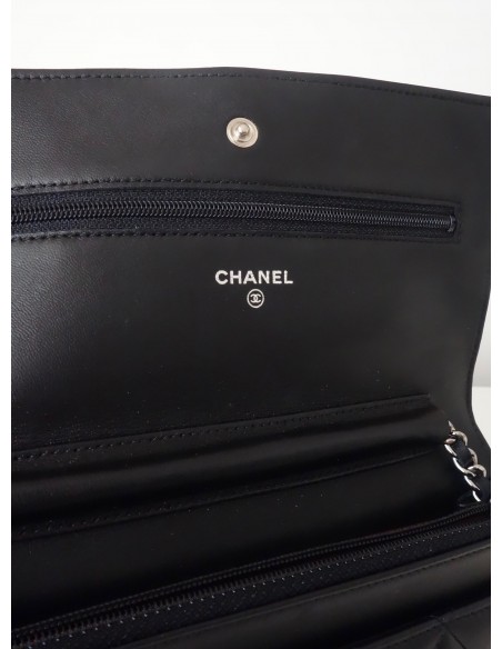 WALLET ON CHAIN CHANEL