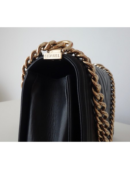 SAC CHANEL BOY CHEVRON NOIR