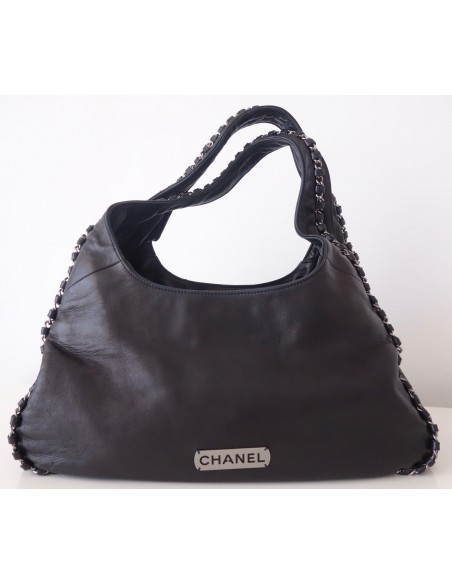 Sac Chanel Hobo cuir noir