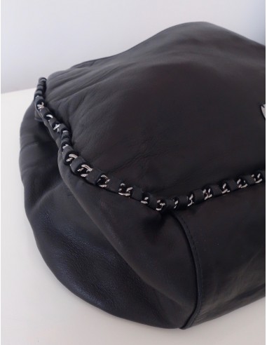 Sac Chanel Hobo cuir noir Sac Chanel Hobo cuir noir