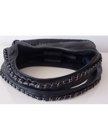 Sac Chanel Hobo cuir noir Sac Chanel Hobo cuir noir