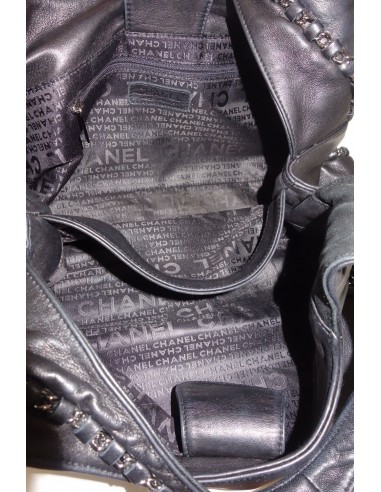 Sac Chanel Hobo cuir noir Sac Chanel Hobo cuir noir