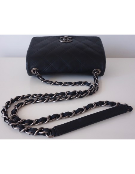 Sac Chanel cuir noir