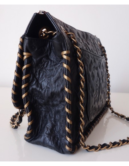 SAC CHANEL NOIR CAMELIA