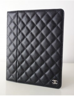 POCHETTE TABLETTE CHNAEL