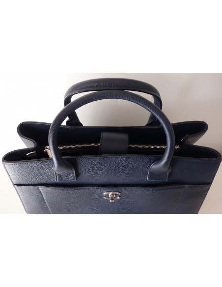 SAC CHANEL SHOPPING BLEU MARINE