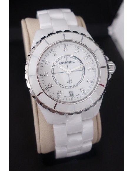 MONTRE CHANEL J12 38MM