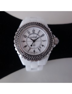 Montre Chanel J12 diamants...