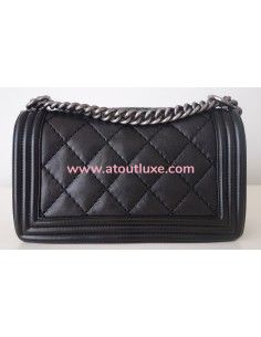 Sac Chanel Boy noir medium 2