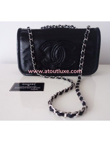 Sac Chanel vinyle noir Sac Chanel vinyle noir