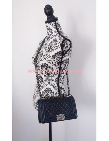 Sac Chanel Boy bleu marine Sac Chanel Boy bleu marine