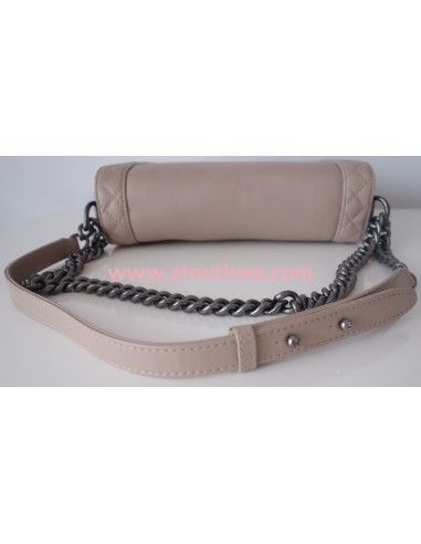 Sac Chanel Boy beige Sac Chanel Boy beige