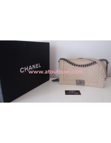 Sac Chanel Boy beige Sac Chanel Boy beige