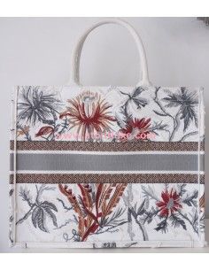 Sac Dior Book Tote 2