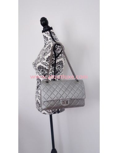 Sac Chanel 2.55 maxi Sac Chanel 2.55 maxi