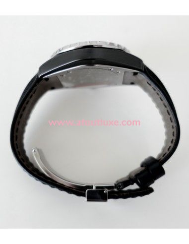 Montre Chanel J12 33mm Montre Chanel J12 33mm