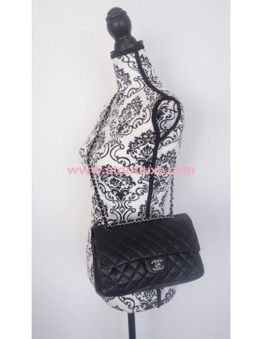 Sac Chanel Classique médium Sac Chanel Classique médium