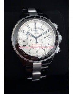 Montre Chanel J12 Superleggera