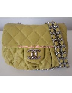 Sac Chanel Chain around