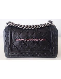 Sac Chanel Boy cuir noir 2