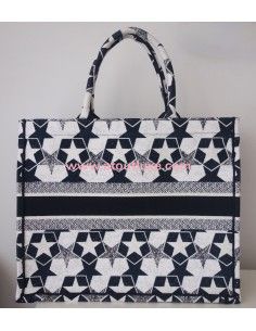 Sac Dior Book Tote 2