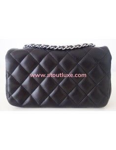 Sac Chanel mini Classique 2