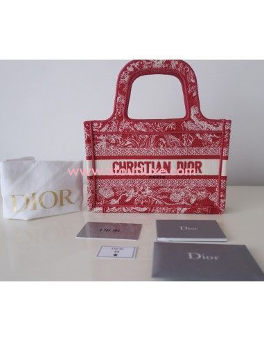 Sac mini Dior Book Tote Sac mini Dior Book Tote