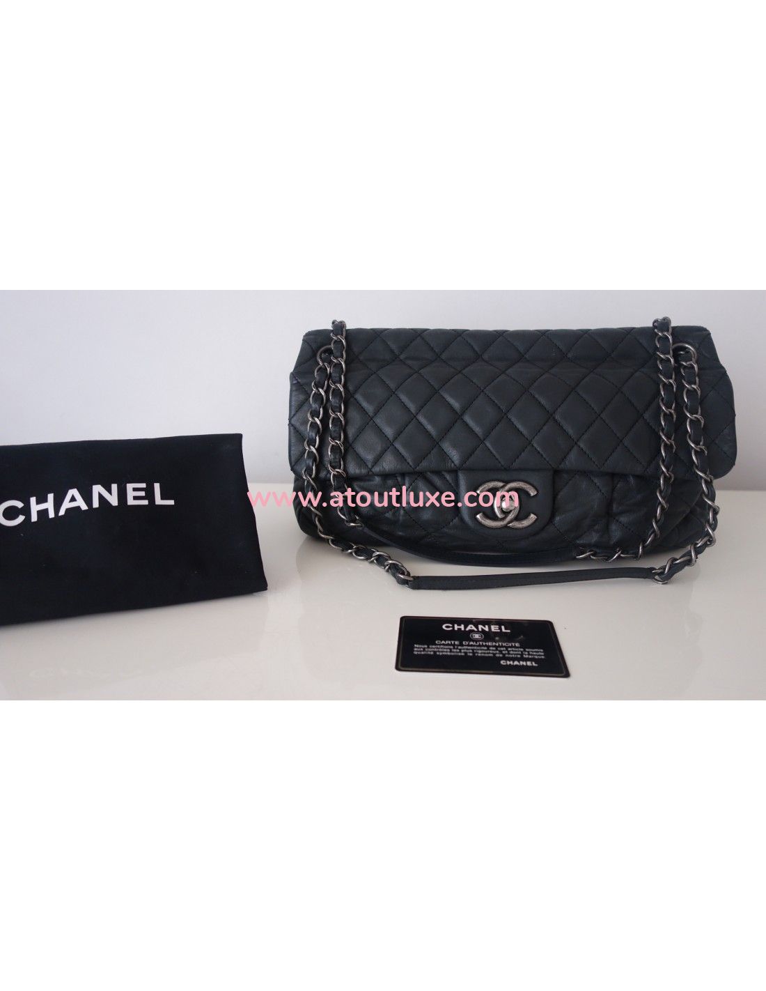 Sac Chanel classique à rabat