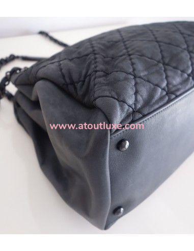 sac Chanel Mademoiselle cuir noir sac Chanel Mademoiselle cuir noir