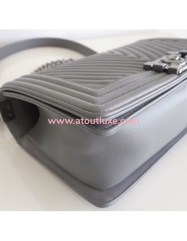 sac Chanel Boy gris sac Chanel Boy gris