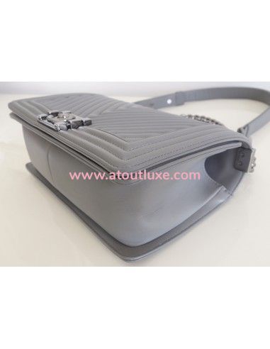 sac Chanel Boy gris sac Chanel Boy gris