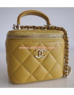 Mini sac Chanel classique...